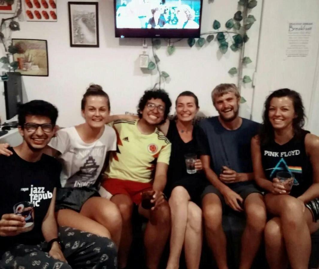 Hostel El Diablo Beograd Ngoại thất bức ảnh